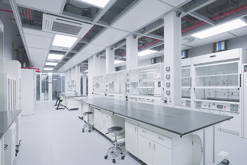 炉霍实验室革新：安全与科技的现代融合